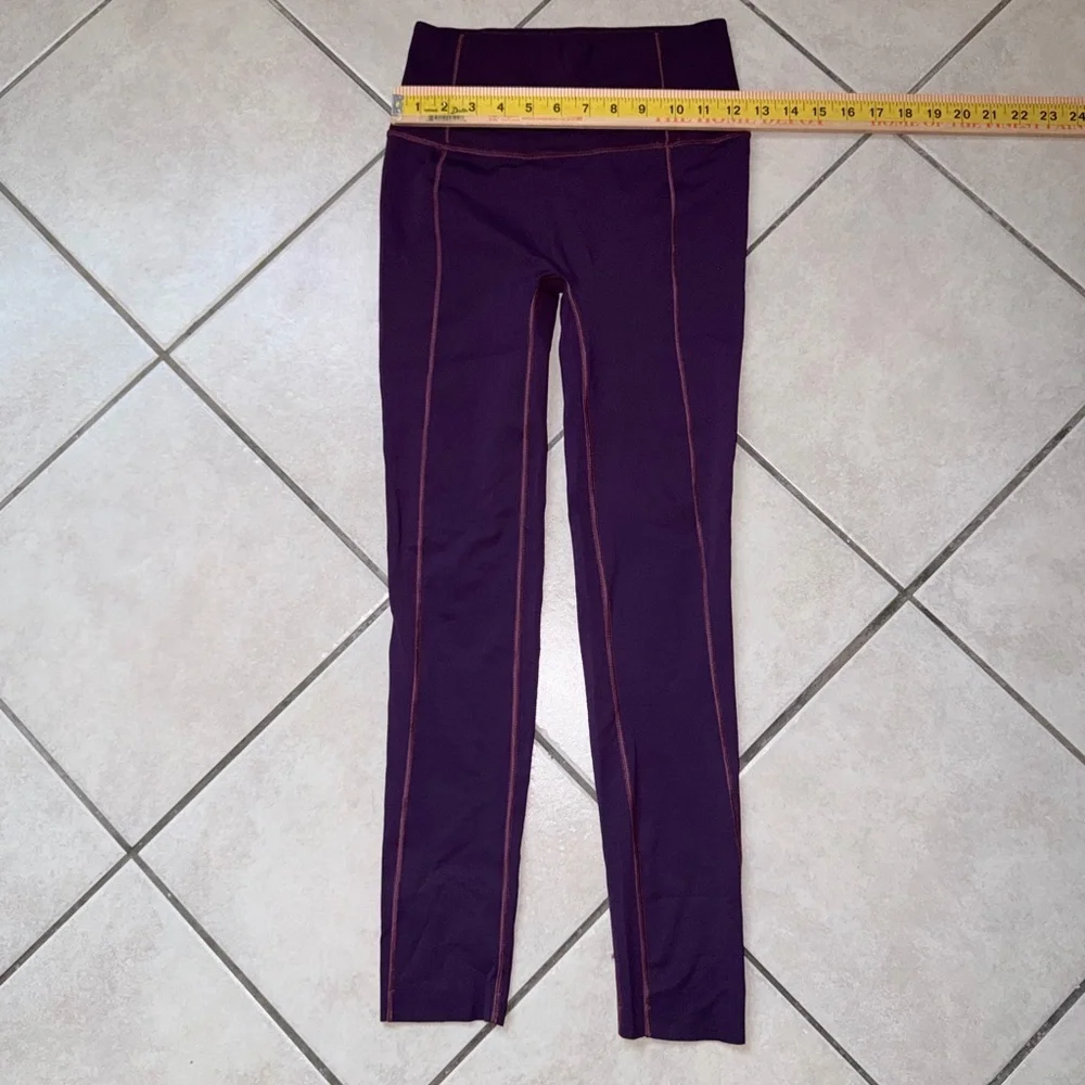 LULULEMON LIKE NOTHING DARK MAGENTA COLOR 25” LEGGING SIZE 4 WAIST 12.5” EUC